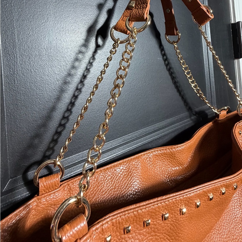 Montana West Large Tan Tote With Gold Tone Chain Straps and Studded Accents - Picture 11 of 15